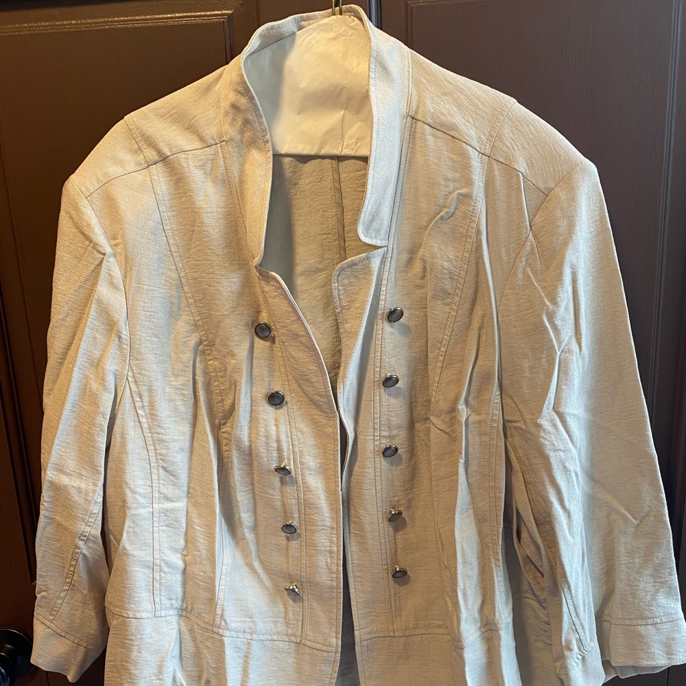 Roz & Allie (Dressbarn) light weight blazer